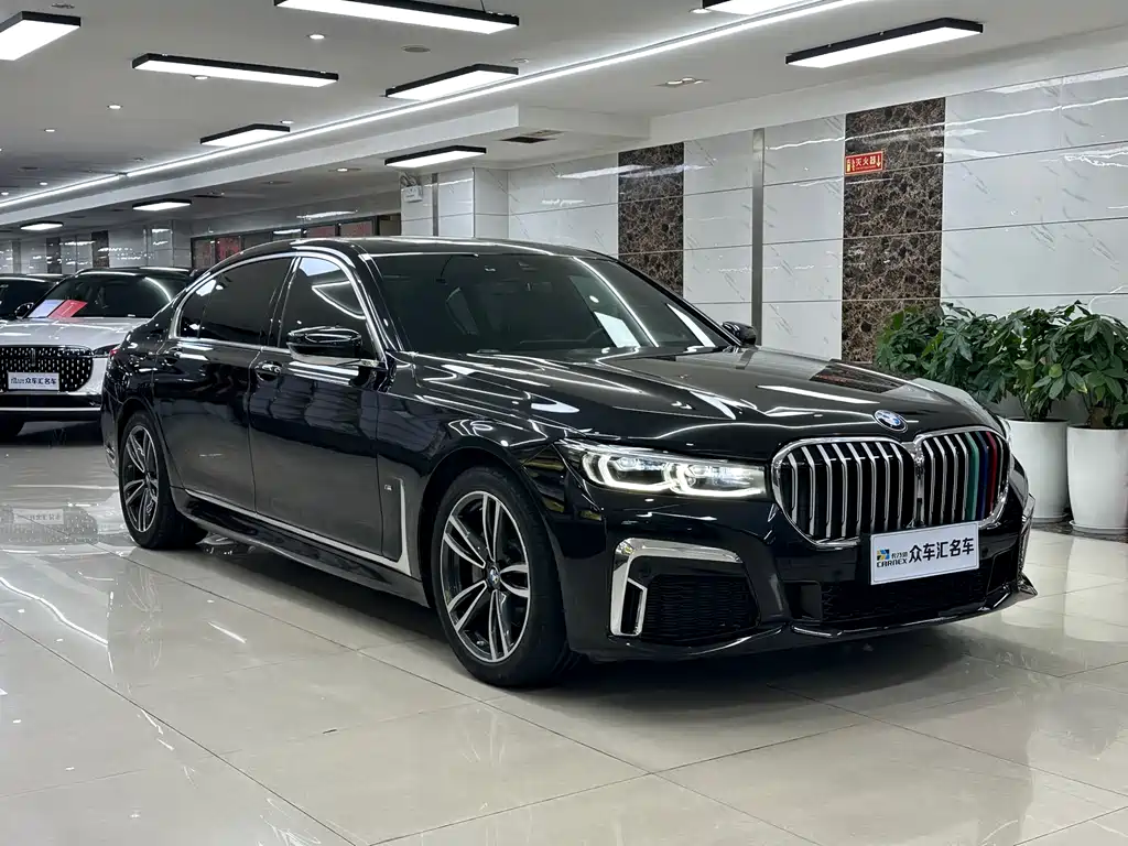 BMW 7 Series 7 2021 730Li M Sport