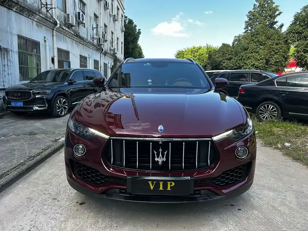 Maserati Levante — миниатюра 2