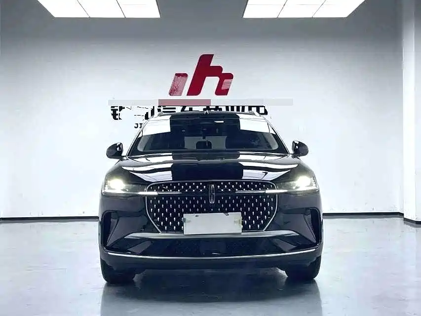 Lincoln Nautilus 2023 2.0T Premium