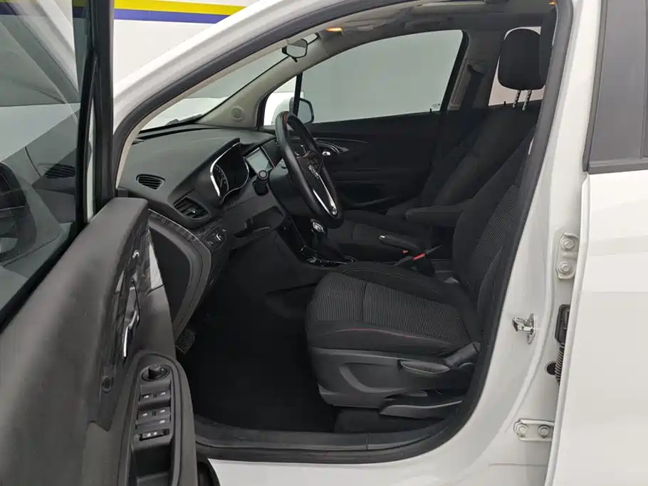 Buick Encore — миниатюра 9