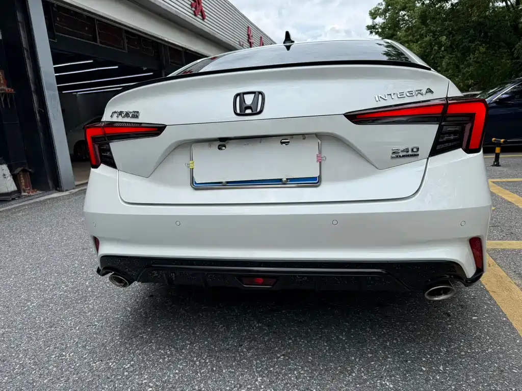 Honda Integra 2023 HATCHBACK 240TURBO CVT Luxury