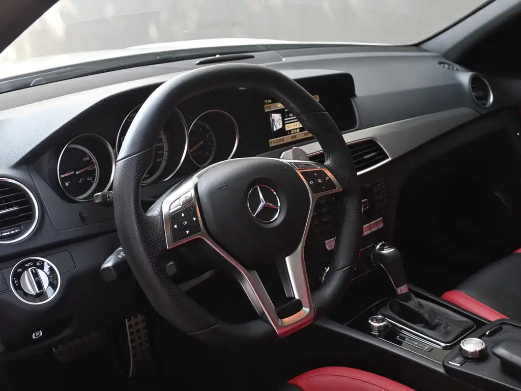 Mercedes-Benz C-Class A MG C AMG 2012 AMG C 63