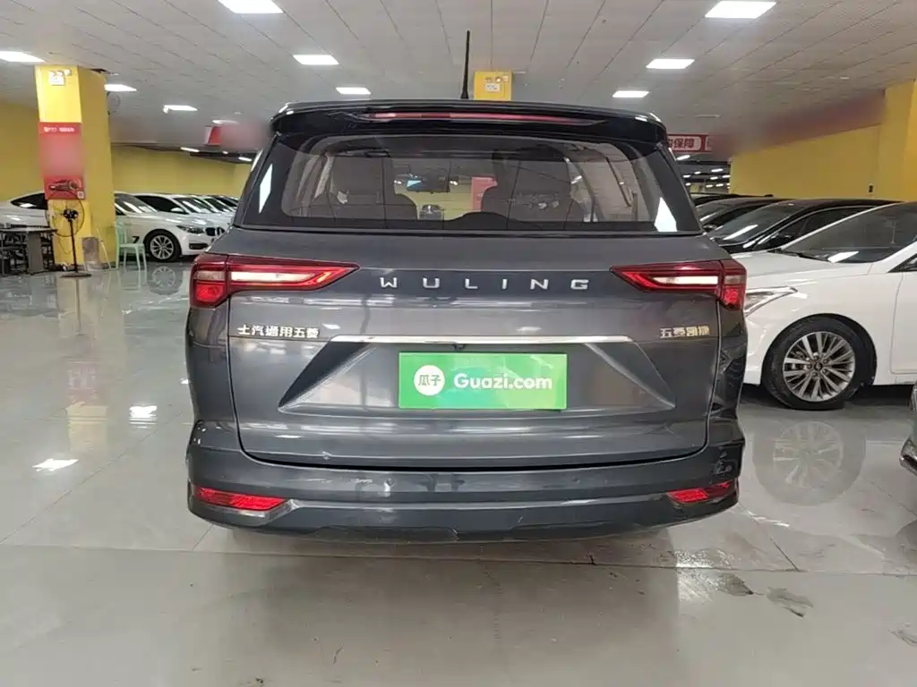 Wuling Victory — миниатюра 6