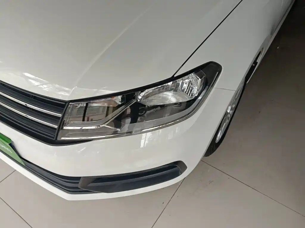Volkswagen Santana — миниатюра 24