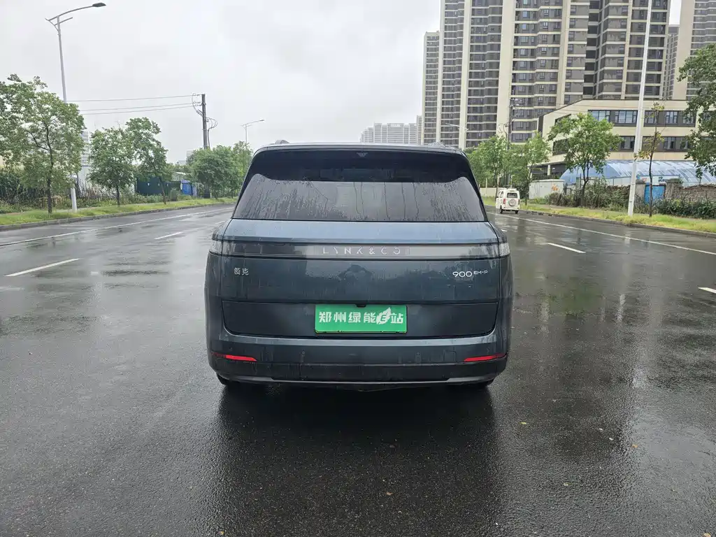 Lynk & Co 900 2025 2.0T Ultra 6 мест