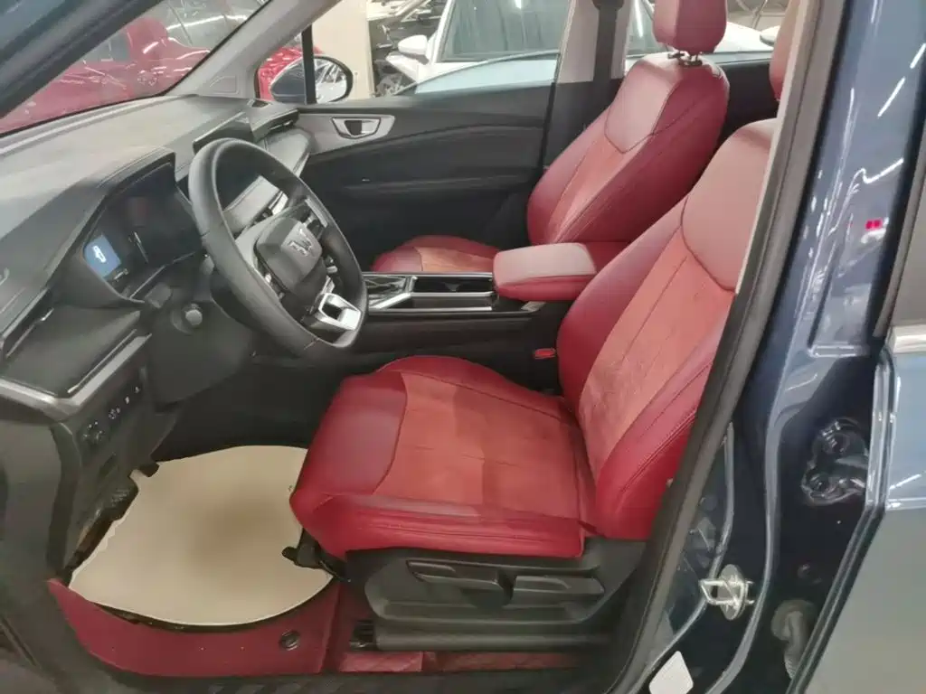 Wuling Jiachen — миниатюра 15