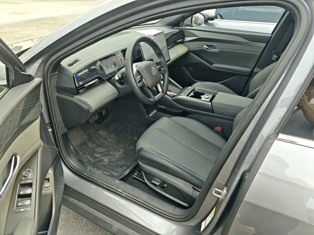 BYD Qin L — миниатюра 15