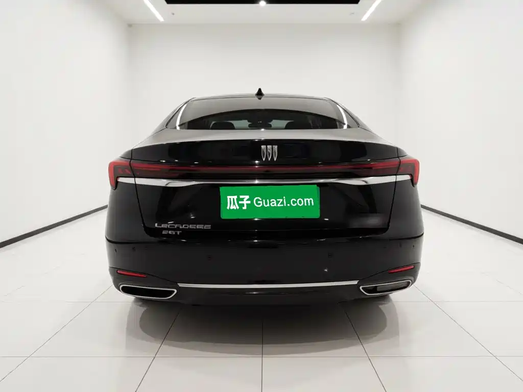 Buick LaCrosse — миниатюра 3