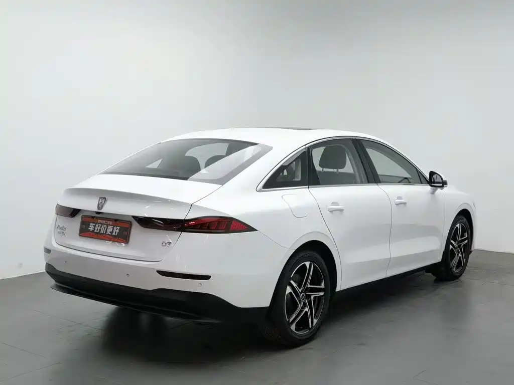 Roewe D7 — миниатюра 2