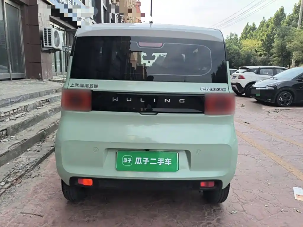 Wuling MINIEV — миниатюра 6