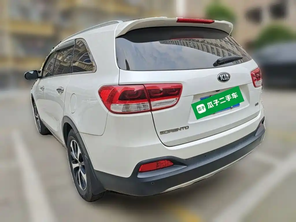 Kia Sorento — миниатюра 25