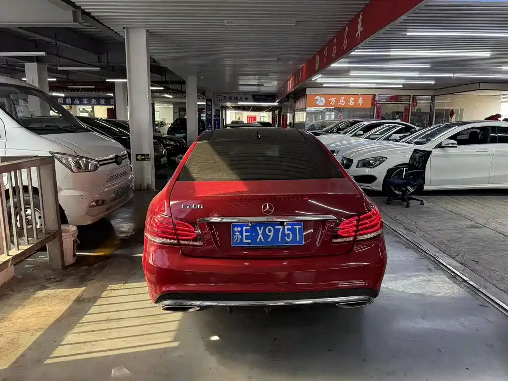 Mercedes-Benz E-Class (Import) — миниатюра 5