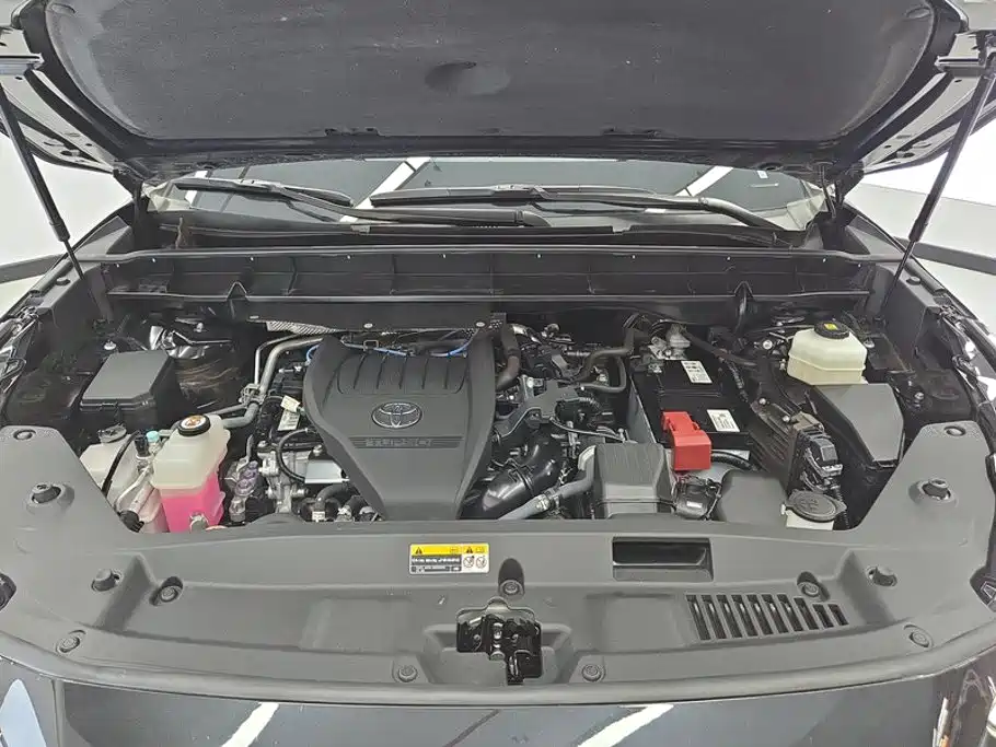 Toyota Highlander — миниатюра 10