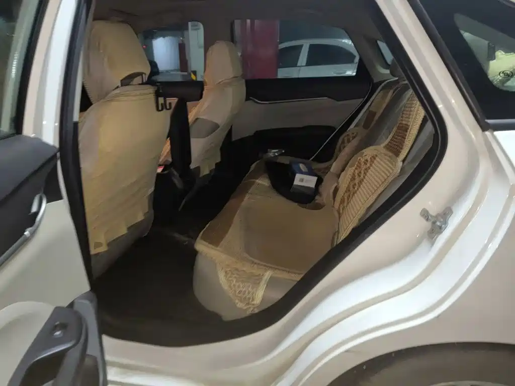 Buick Excelle — миниатюра 13