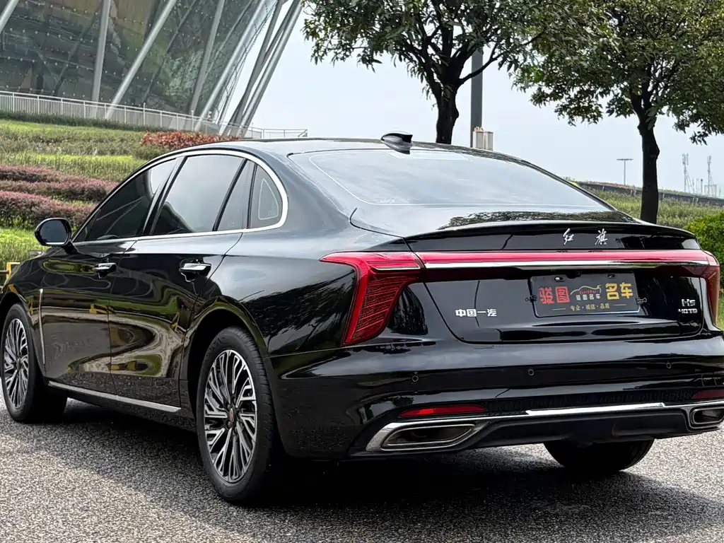 Hongqi Hongqi H5 — миниатюра 4