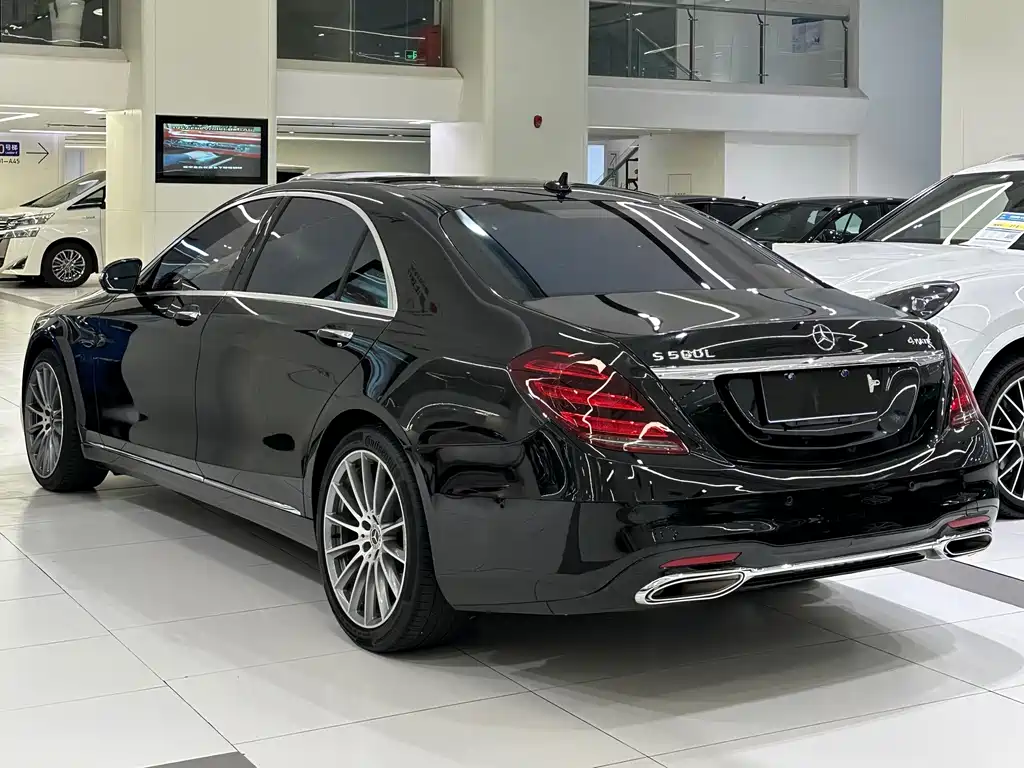 Mercedes-Benz S-Class — миниатюра 14