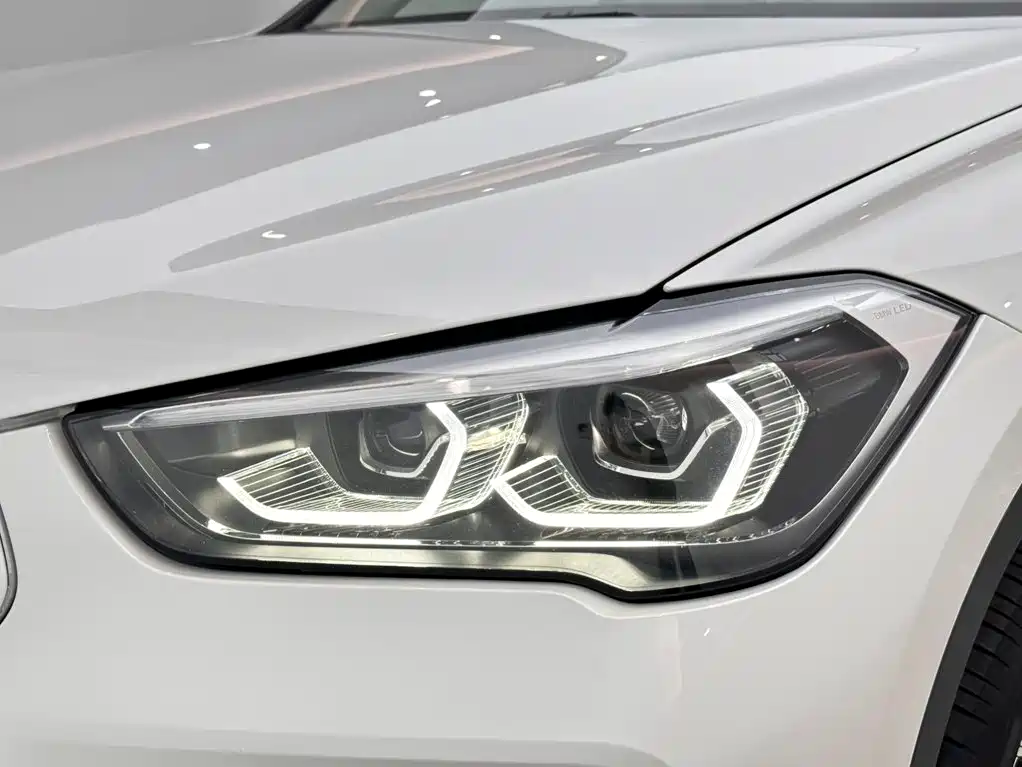 BMW X1 — миниатюра 17