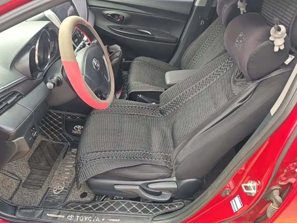 Toyota Yaris L — миниатюра 15