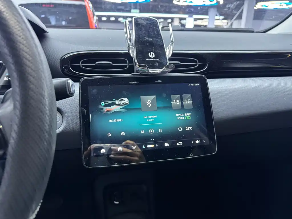 Leapmotor Leapmotor T03 — миниатюра 15