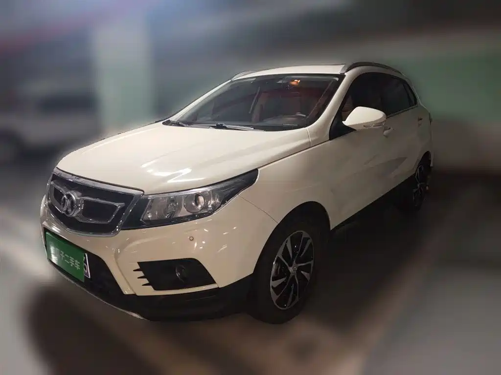 Купить BAIC Senova X55