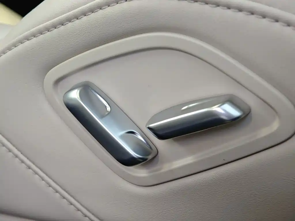Li Auto Li L7 — миниатюра 34