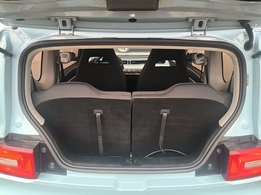 Wuling MINIEV — миниатюра 19