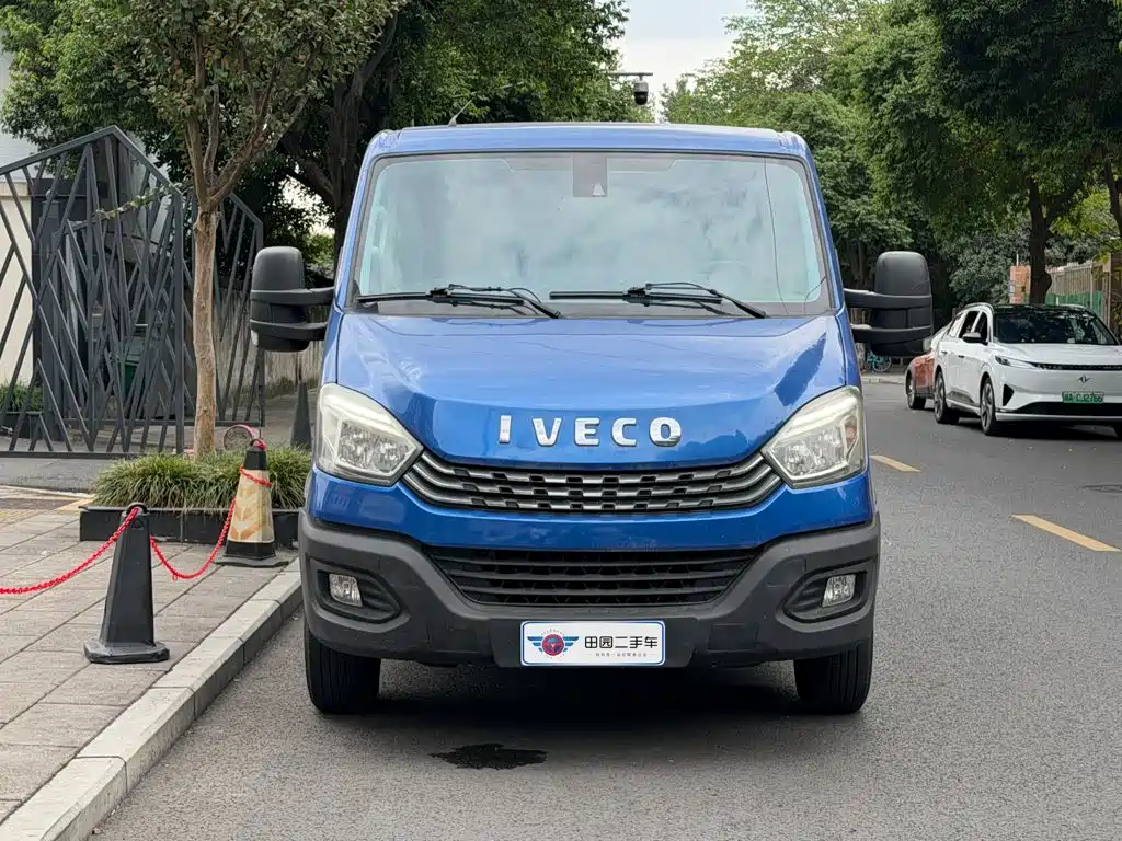 IVECO Ousheng — миниатюра 2