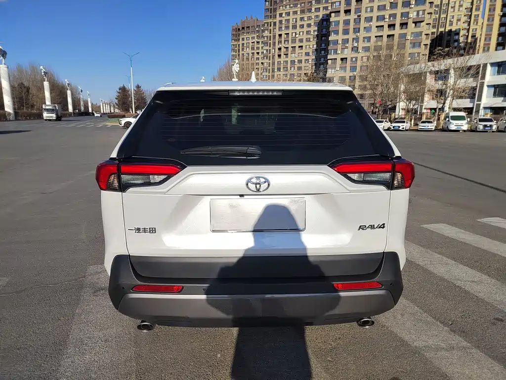 TOYOTA RAV4 RONGFANG