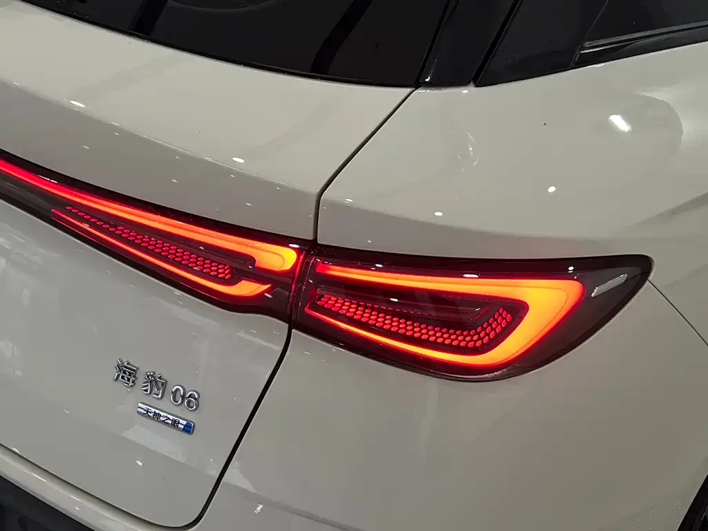 BYD Seals 06 DM-i версия для путешествий — миниатюра 6
