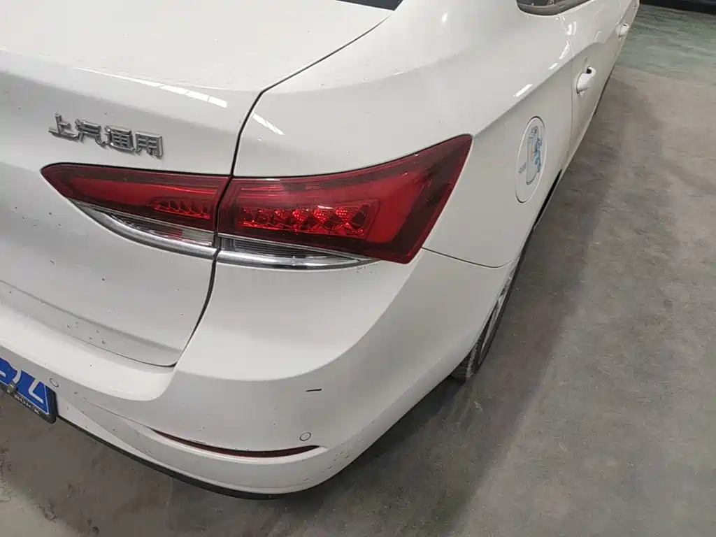Buick Excelle — миниатюра 8
