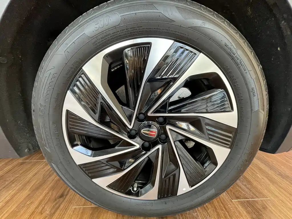 Hongqi Hongqi HS7 PHEV — миниатюра 15
