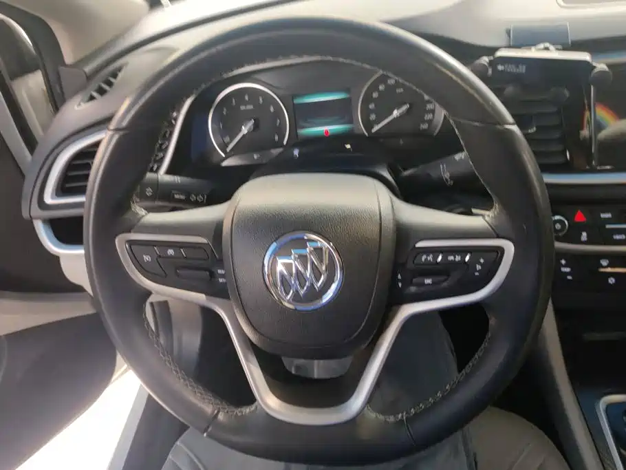 Buick Excelle — миниатюра 15