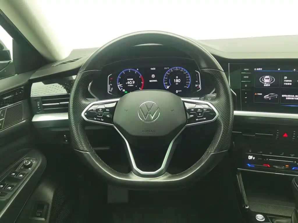 Volkswagen Passat — миниатюра 11