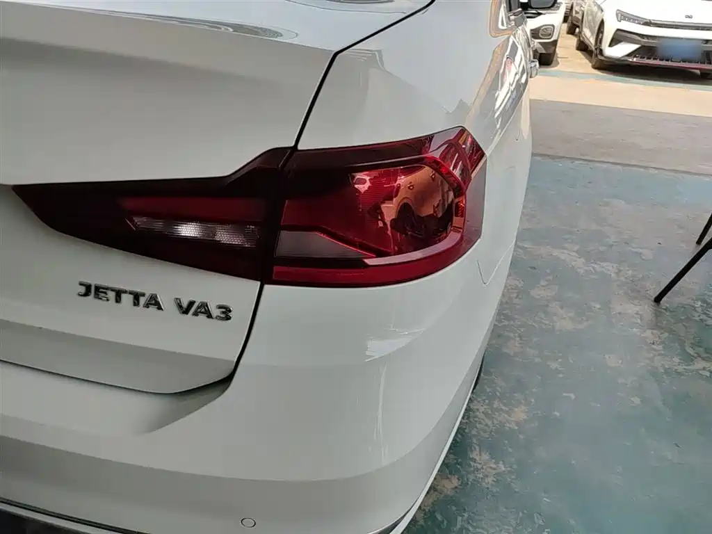 Jetta VA3 2021 1.5L MT Enjoy
