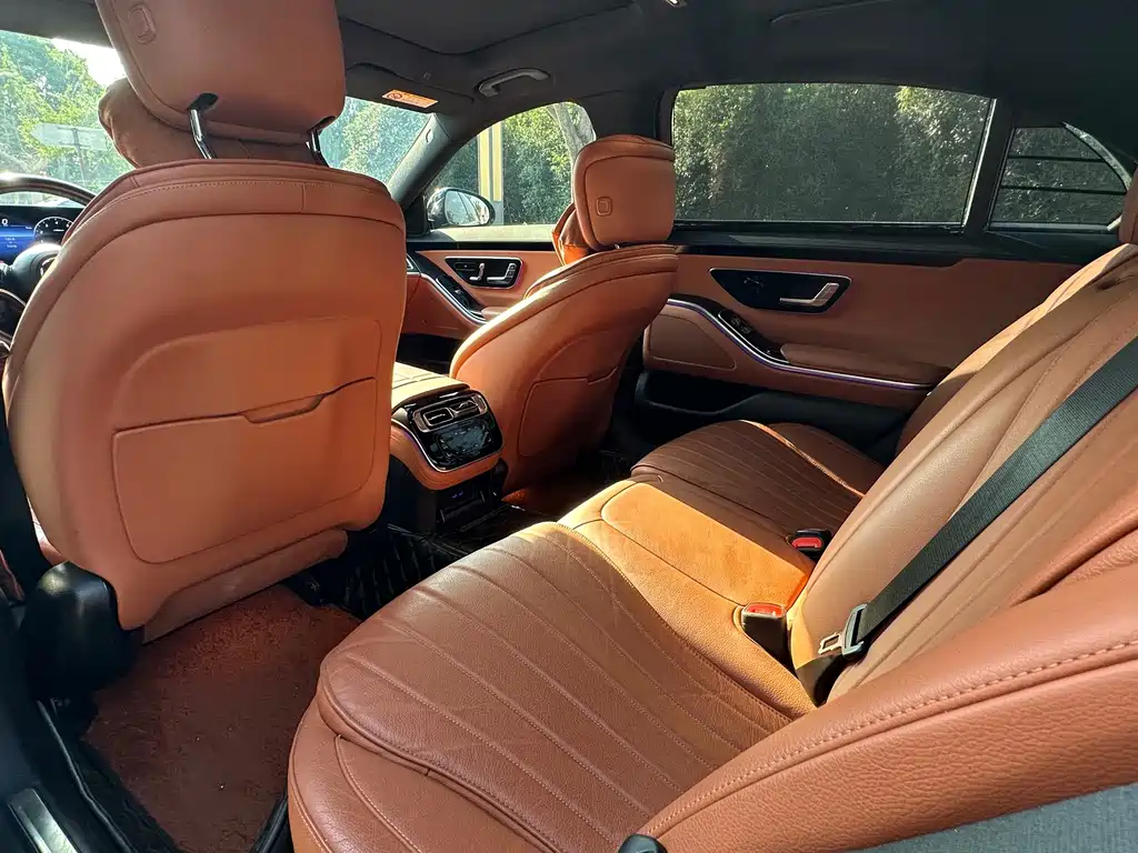 Mercedes-Benz S-Class — миниатюра 18
