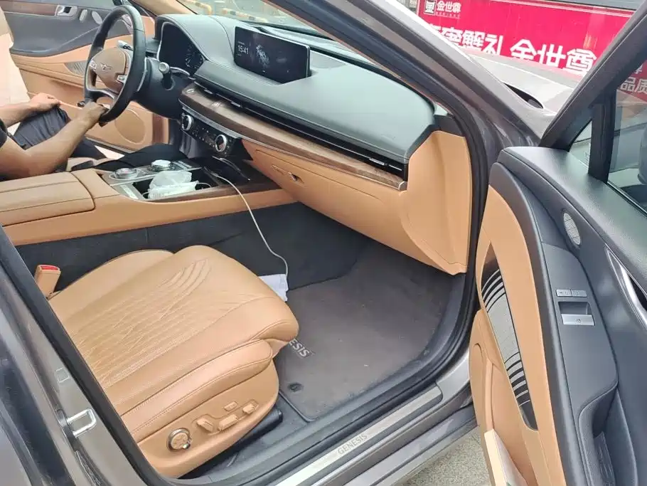 Genesis G80 — миниатюра 8