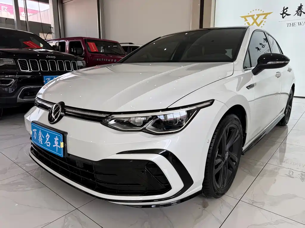 Volkswagen Golf 2021