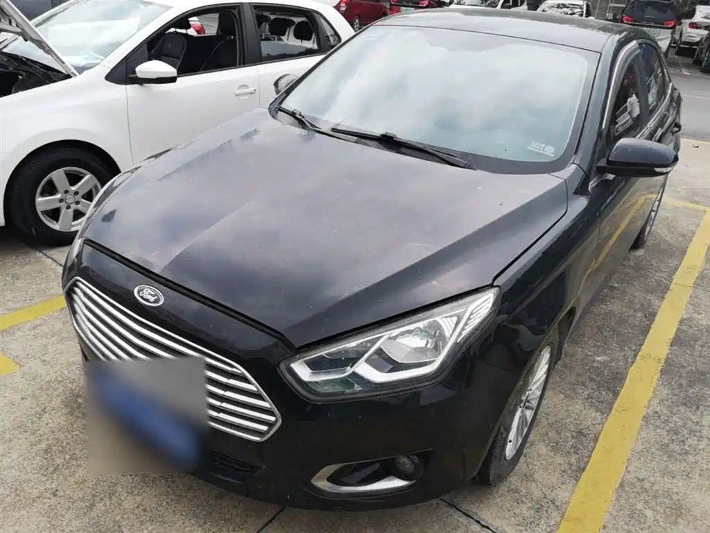 Ford Escort 2017