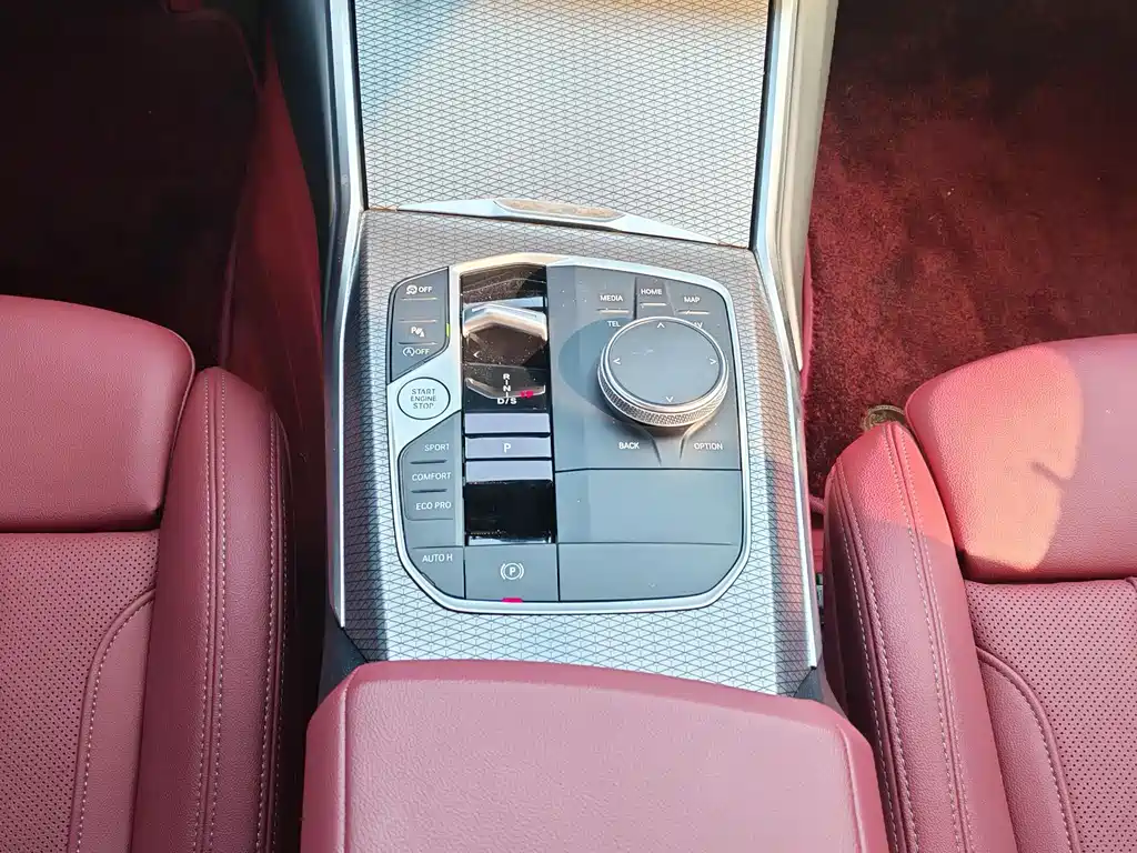 BMW 4 Series — миниатюра 14