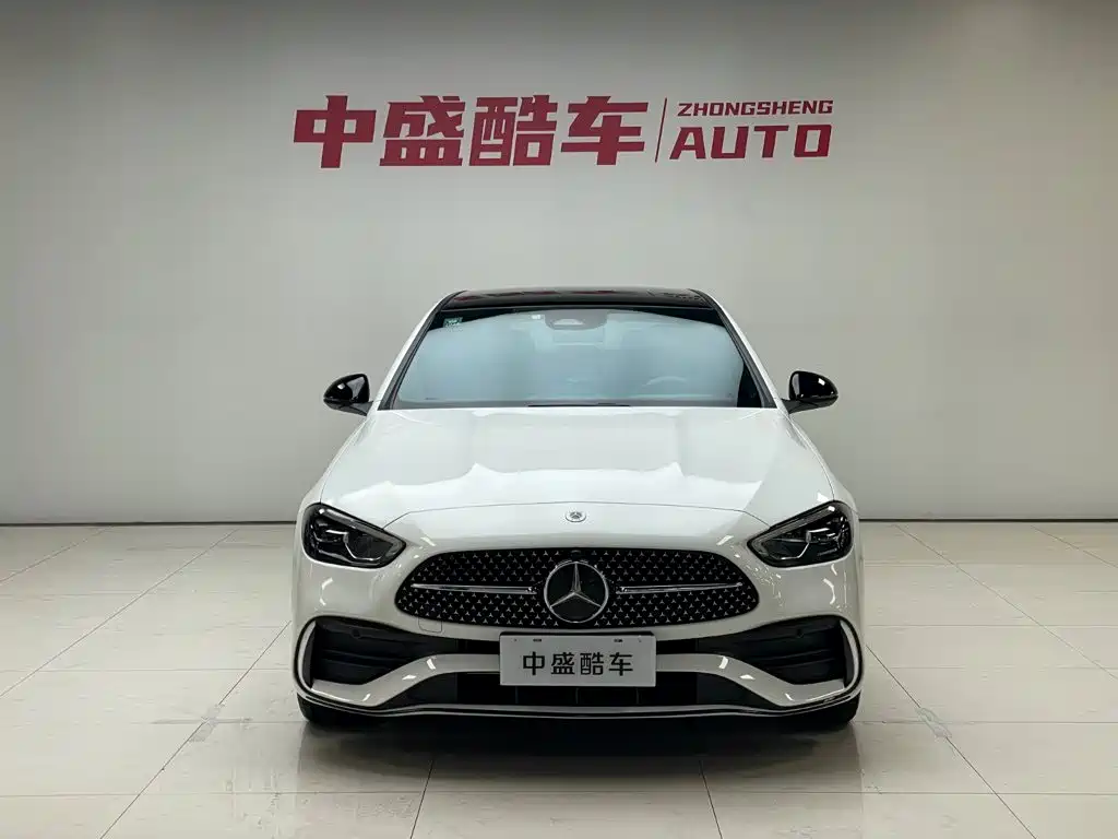 Mercedes-Benz C-Class — миниатюра 2