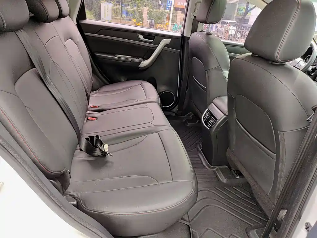 Haval M6 — миниатюра 11