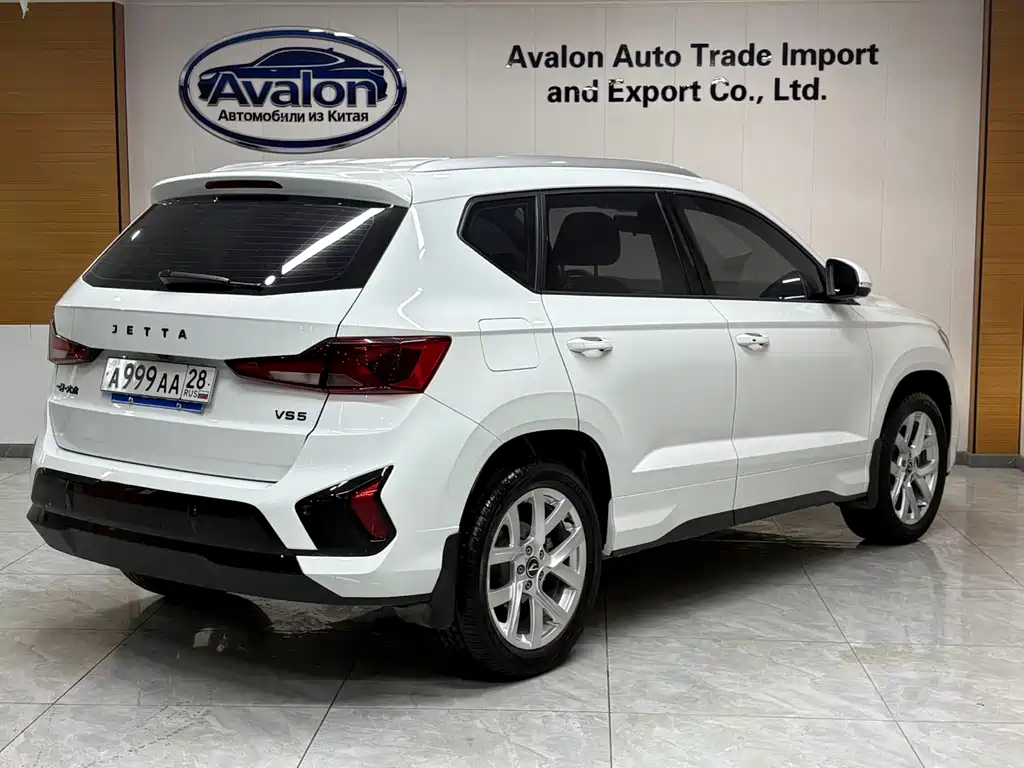 JETTA VS5