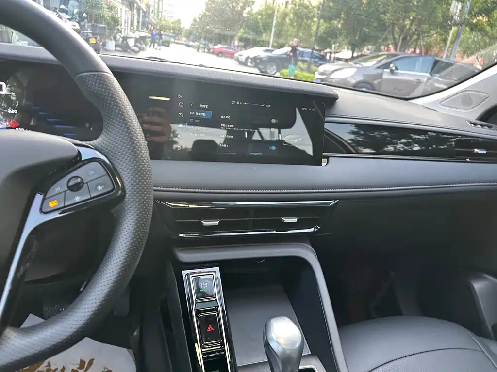 Roewe i5 — миниатюра 11