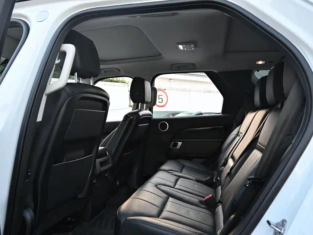 Land Rover Discovery — миниатюра 9