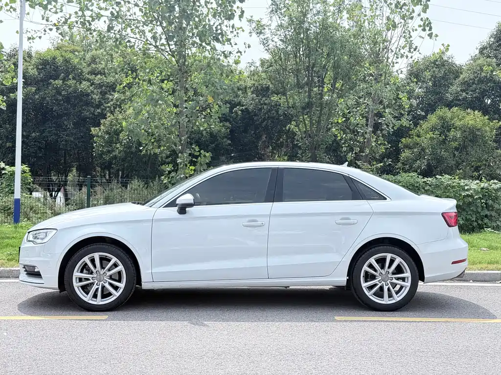 Audi A3 — миниатюра 4