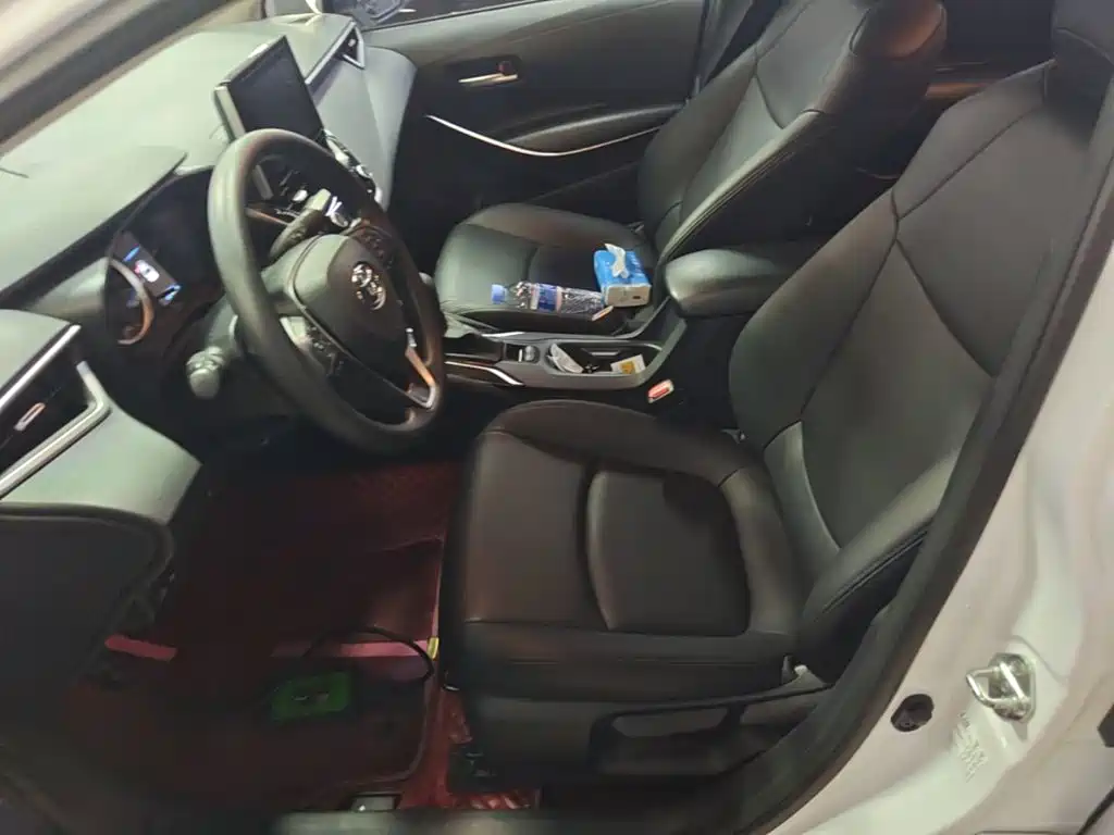Toyota Corolla — миниатюра 15