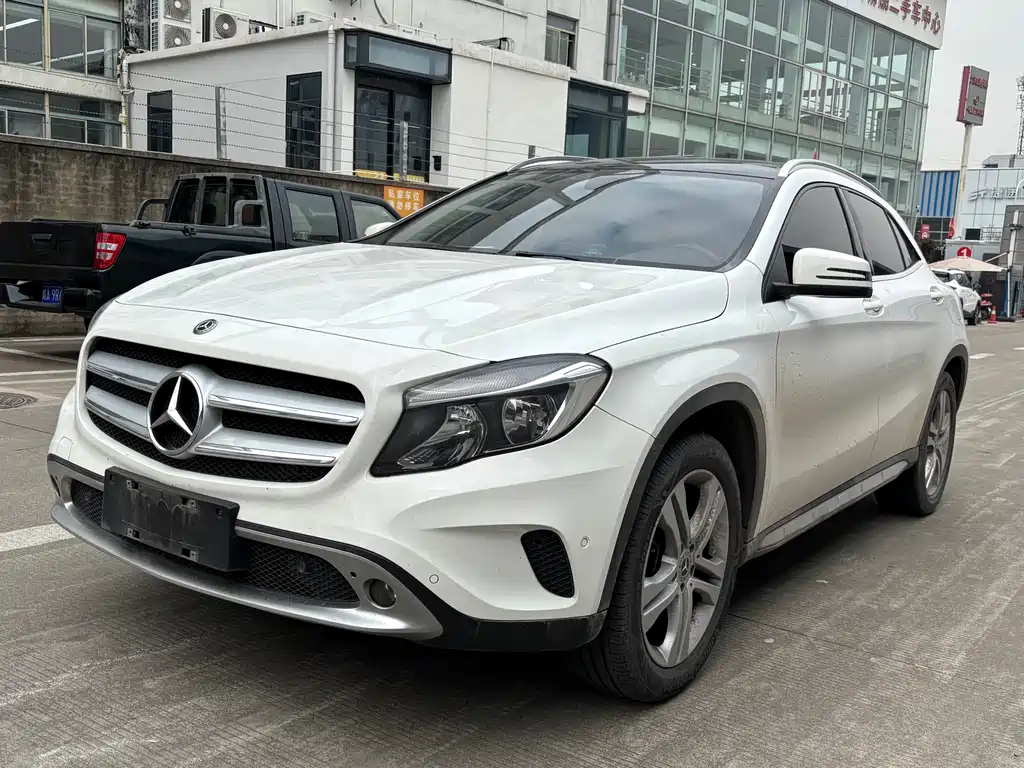 Mercedes-Benz GLA 2017