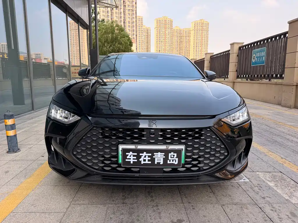 BYD Han — миниатюра 2