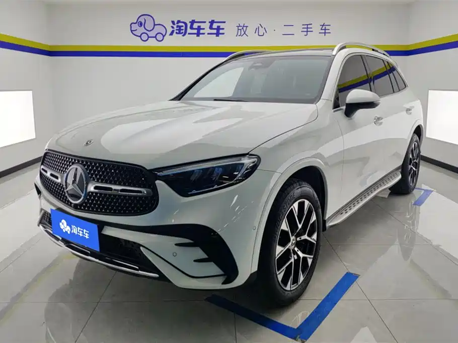 Mercedes-Benz GLC 2023