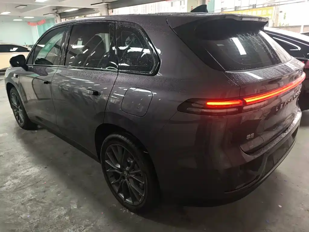 Leapmotor Leapmotor C10 — миниатюра 5